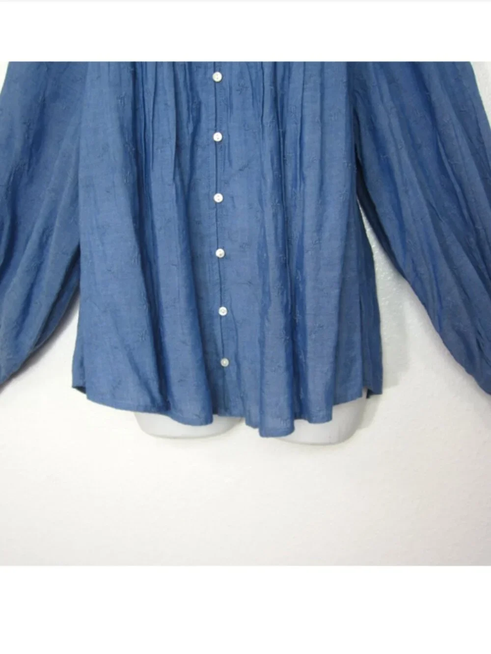 Old Navy NEW Size L Large Long Sleeve Embroidered Lace Trim Peasant Top Blue